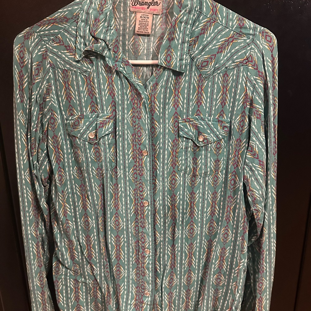 Wrangler Turquoise and Pink Geometric Shirt